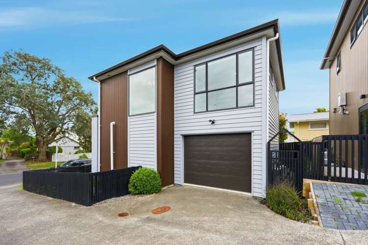 24A Canberra Avenue Lynfield_20