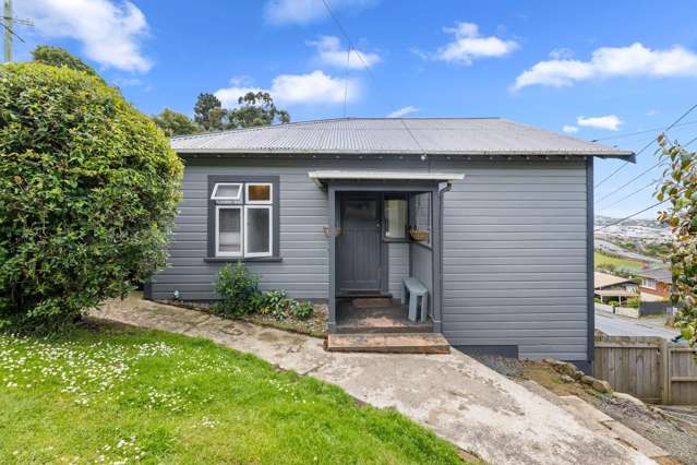 44 Leckhampton Court Clyde Hill_2