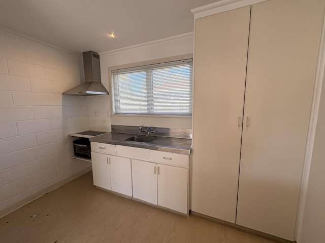 2/16 Eivers Road 11597_4