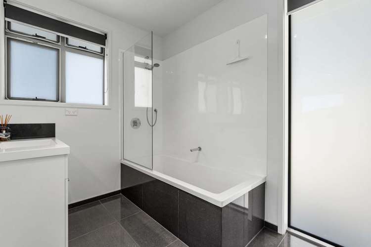 29 Bryan Gallagher Place Welcome Bay_12