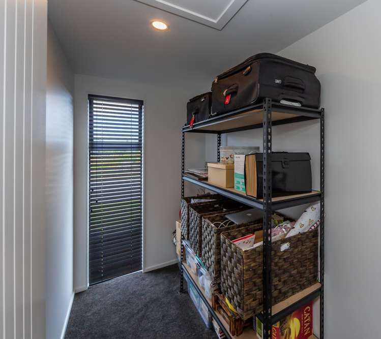 96 Oaks Drive Lincoln_27