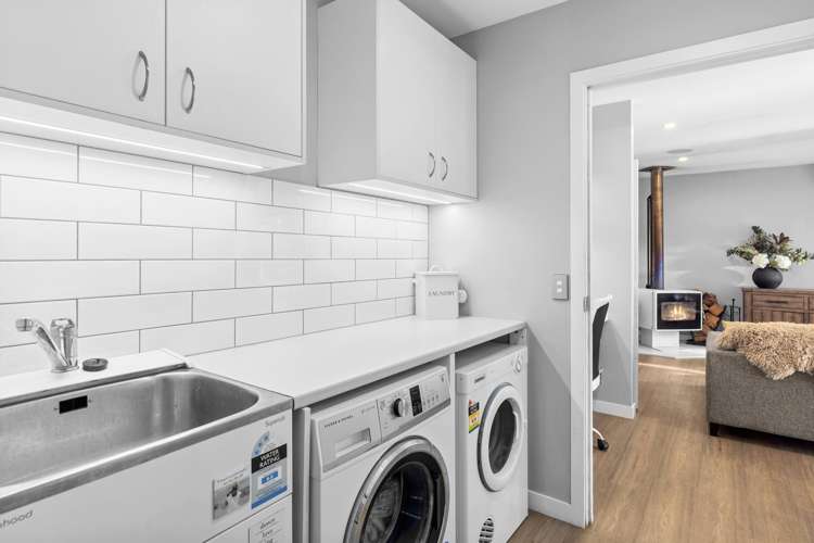 10 Snowberry Street Albert Town_16