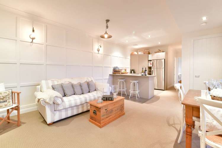 64 Beauvoir Avenue Matakatia_21