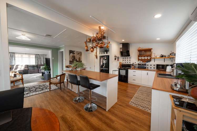 14 Bridge Street Tuatapere_8