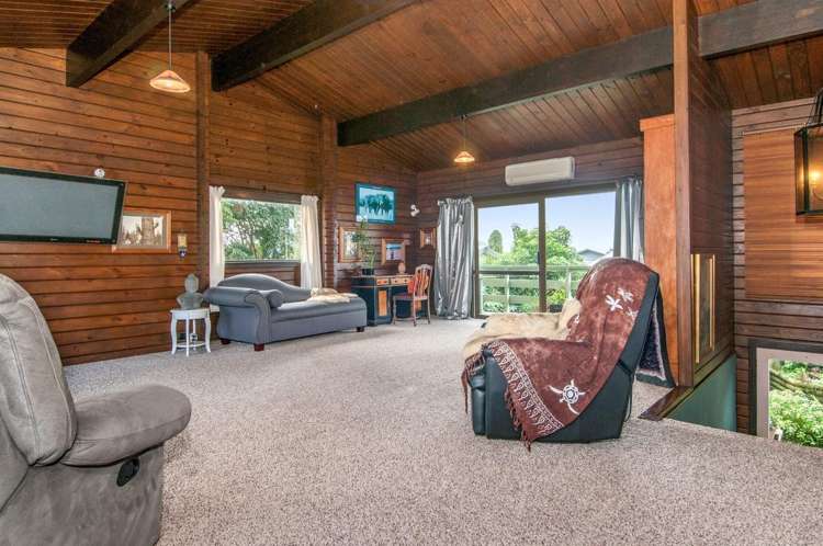 129 Windermere Drive Poike_2