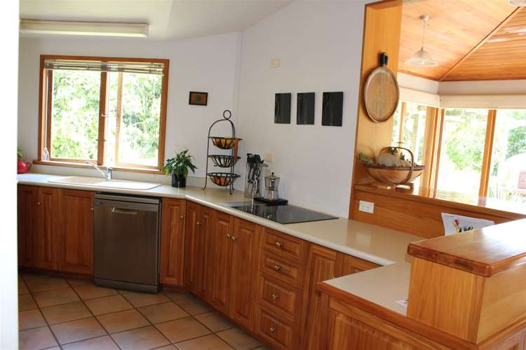 35 Hambrook Road Takaka_11