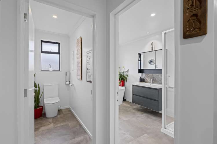 180 Faringdon Boulevard Rolleston_20