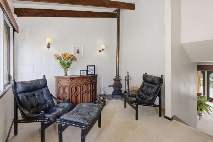120 Memorial Drive Parahaki_19