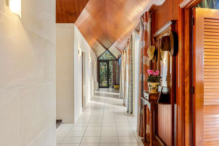 131 Mount Thomas Road Fernside_12