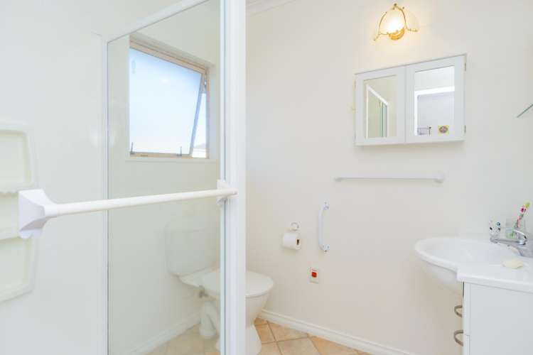 8 Foxtail Fern Kelvin Grove_15