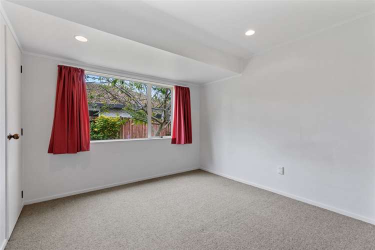4 Liftan Place Mount Maunganui_13