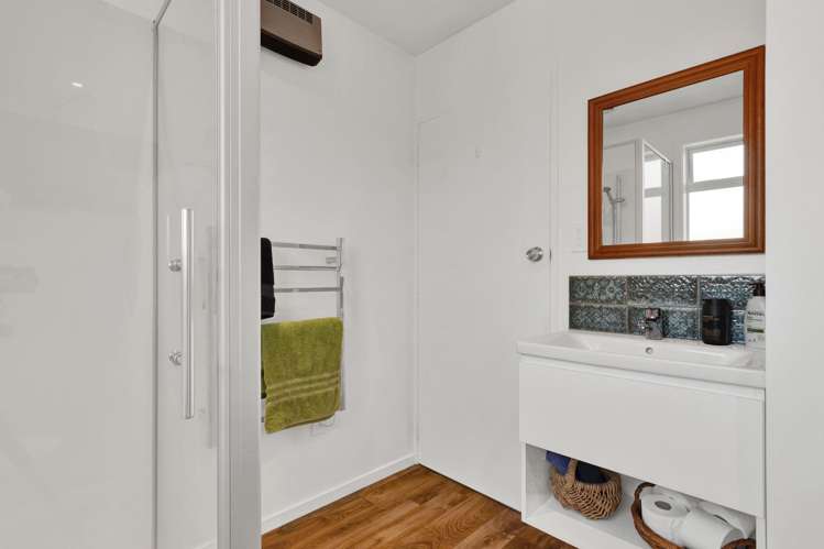 1/101 Bayswater Crescent Bromley_13