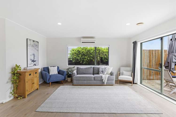 678B Te Atatu Road Te Atatu Peninsula_3