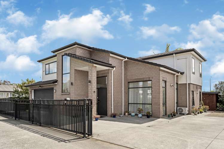108A Coronation Road_2