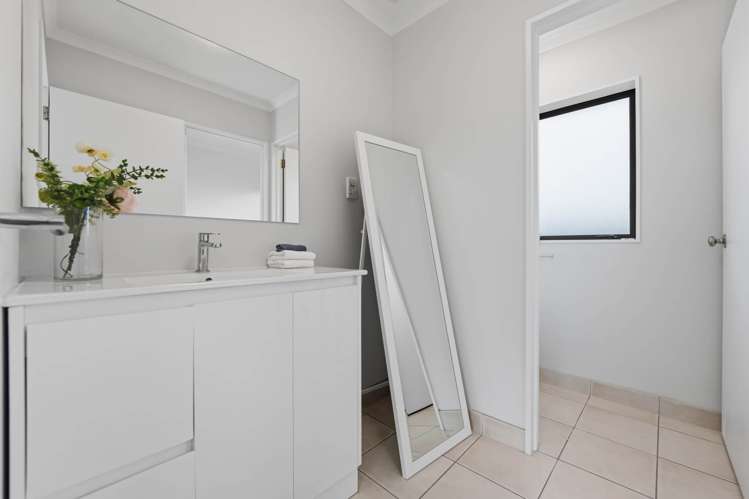 18 Sambrooke Crescent Flat Bush_18
