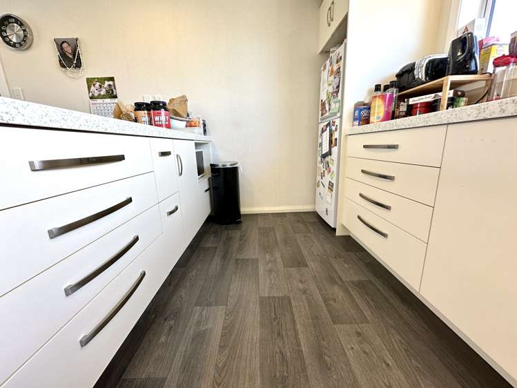 66 Saturn Street Strathern_5