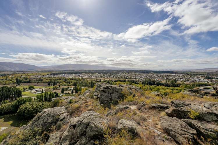 28 Lanes Road Bridge Hill_10