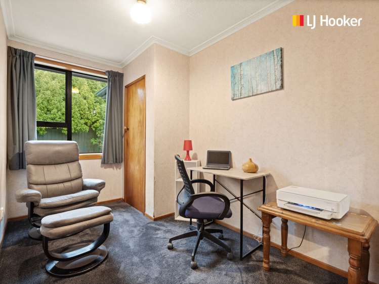 150 Riselaw Road Calton Hill_10