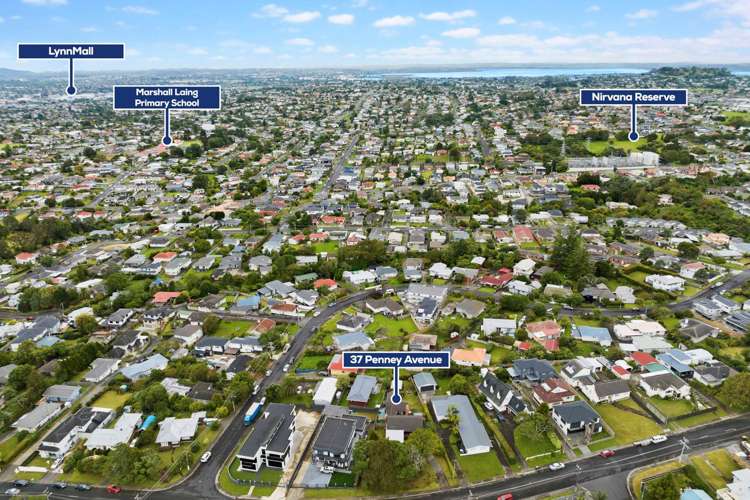 37 Penney Avenue Mount Roskill_24