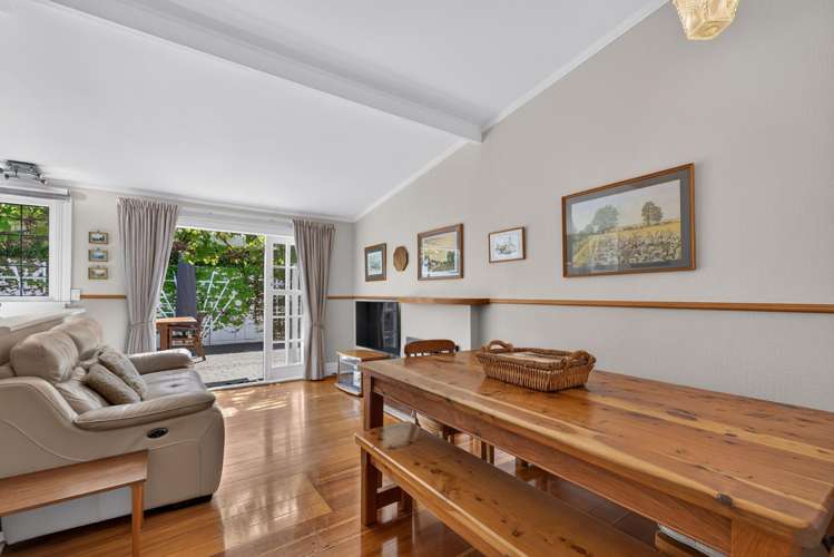25 France Road Bluff Hill_13