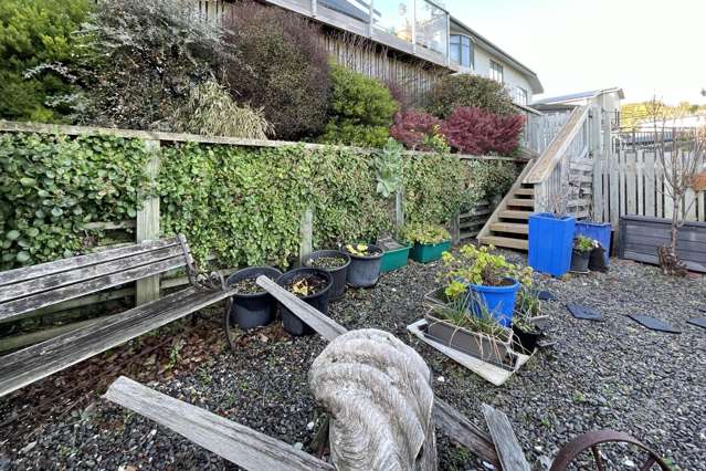 18a Birkhall Grove Strathmore Park_3