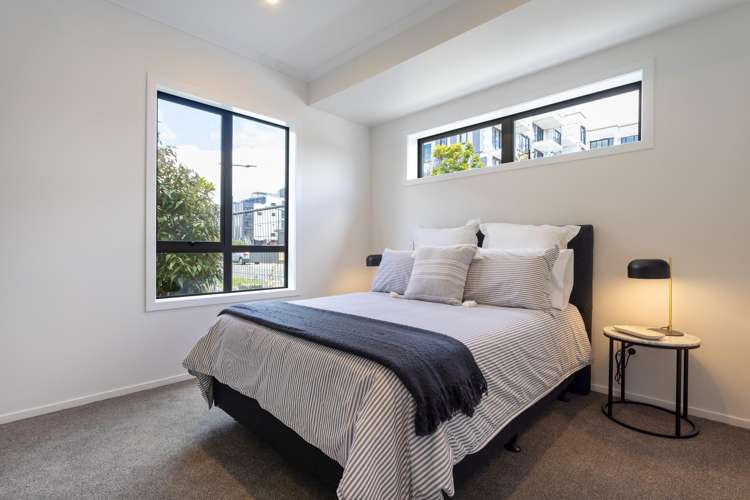 G02/9 Mahana Road Northcote_6