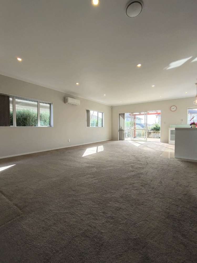 15 Ballindrait Drive Flat Bush_2