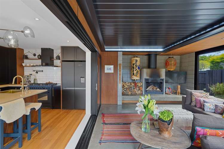 42 Whitfield Street Sumner_15