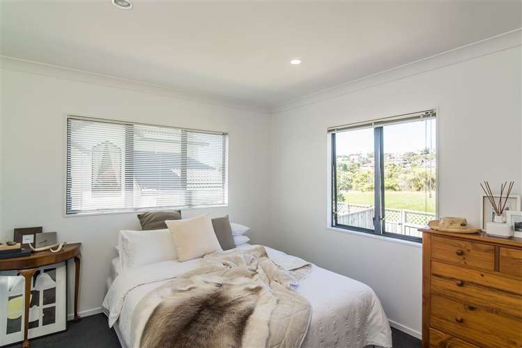 4 Ridley Green Churton Park_19