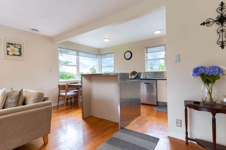 17 Titchener Street New Lynn_8