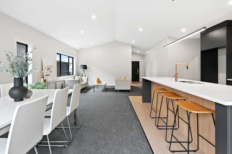 35 Earp Crescent Chartwell_15