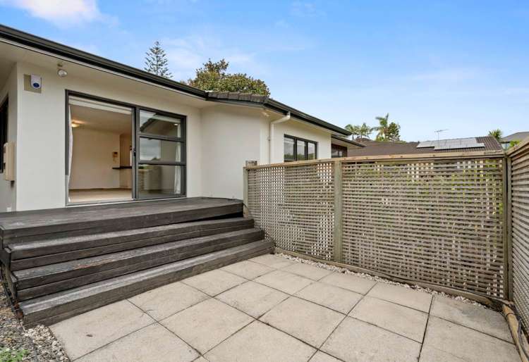 17a Janome Place Bucklands Beach_12