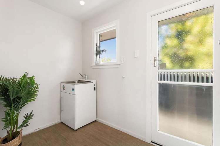 67 Eureka Street Aranui_16