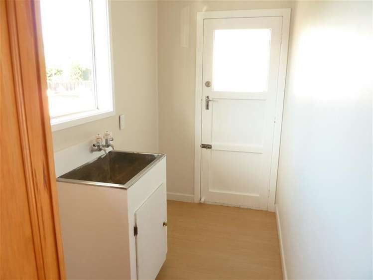 67 Gloucester Road Manurewa_7