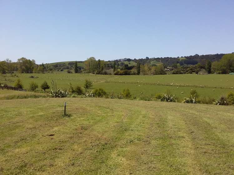 214 Monument Road Clevedon_5