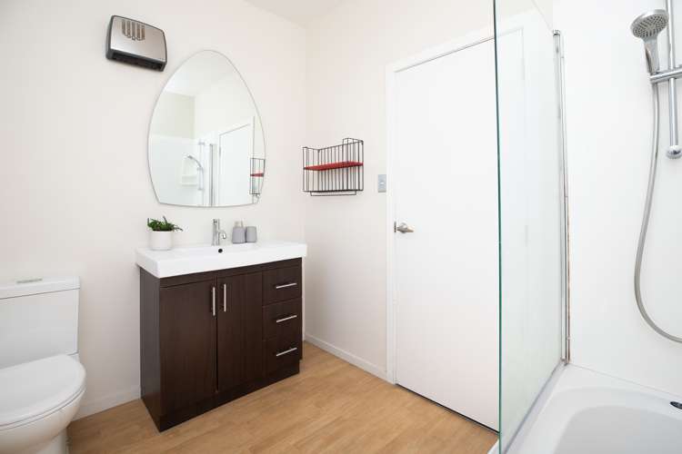 8 Manning Place Woolston_15