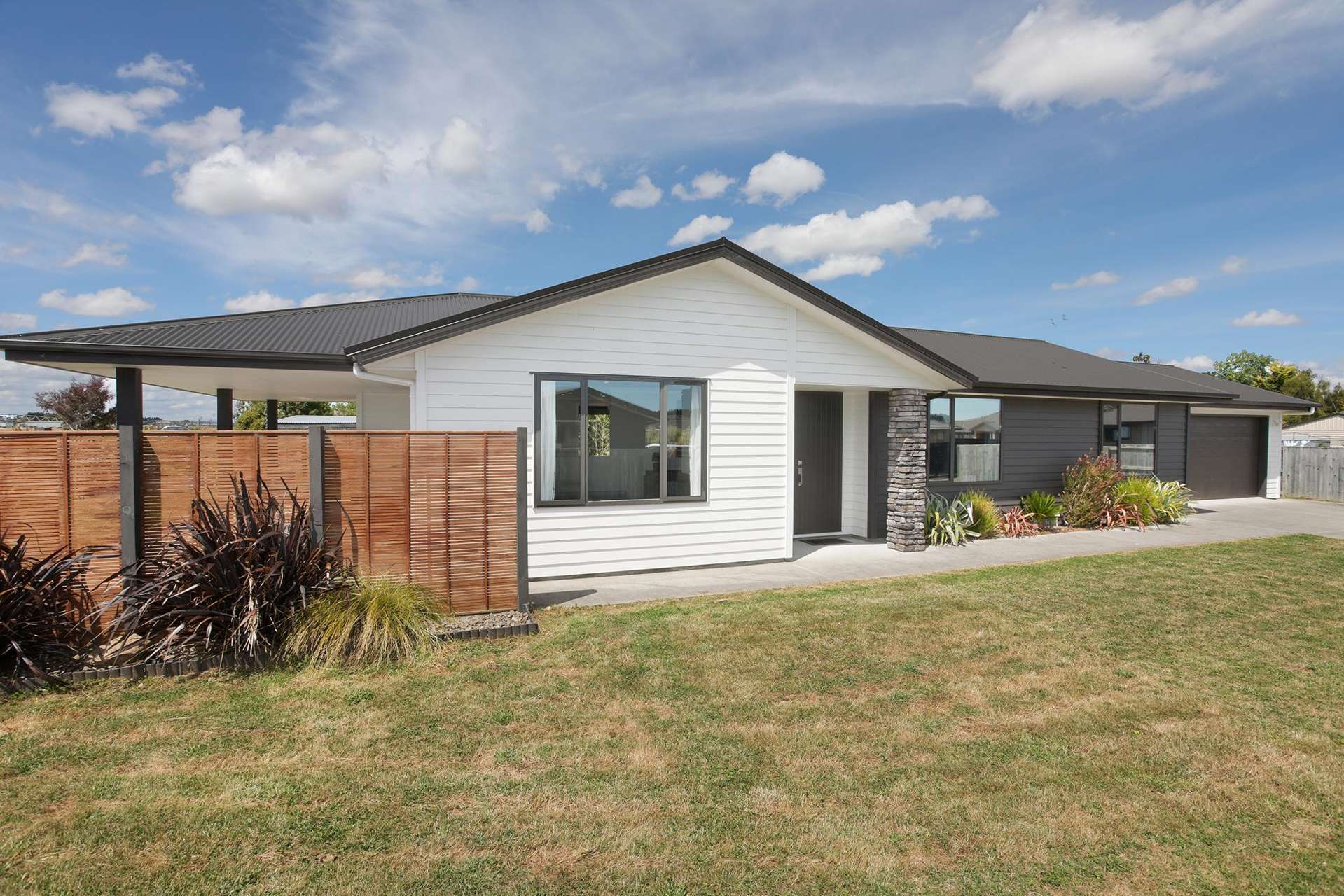 6 George Street Bulls_0