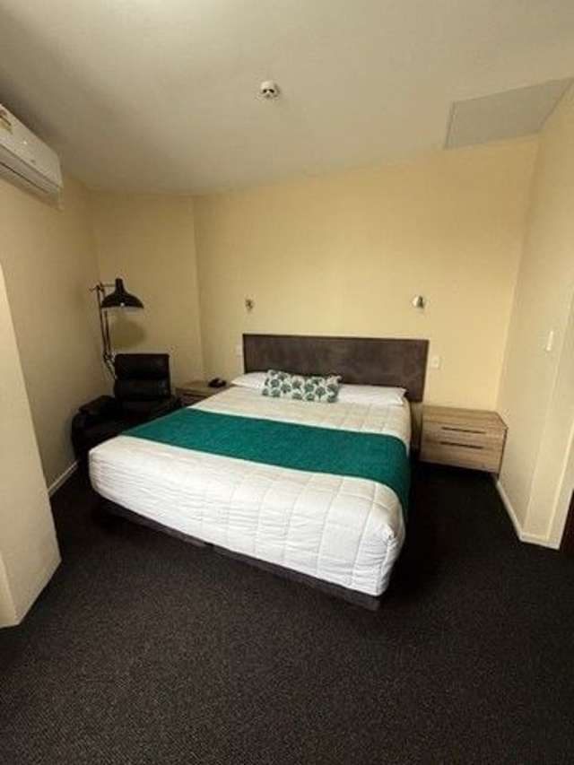 Chic Studio Unit in Otahuhu!