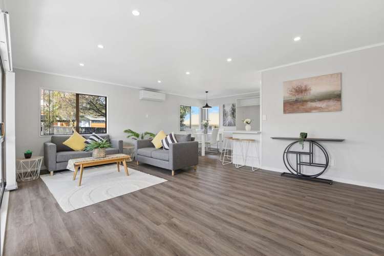 14A Leven Lane Totara Heights_11