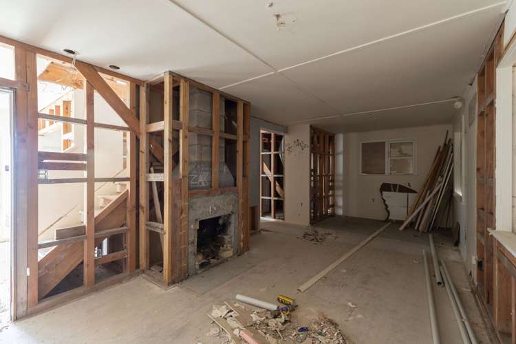 35 & 37 Stephens Crescent Highbury_7