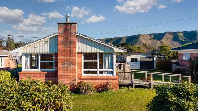 3 Betten Street Waimate_2