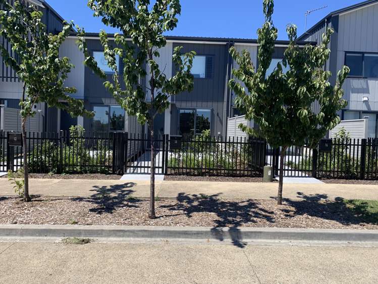 14 PORT WAY "PARK GREEN" Papakura_0
