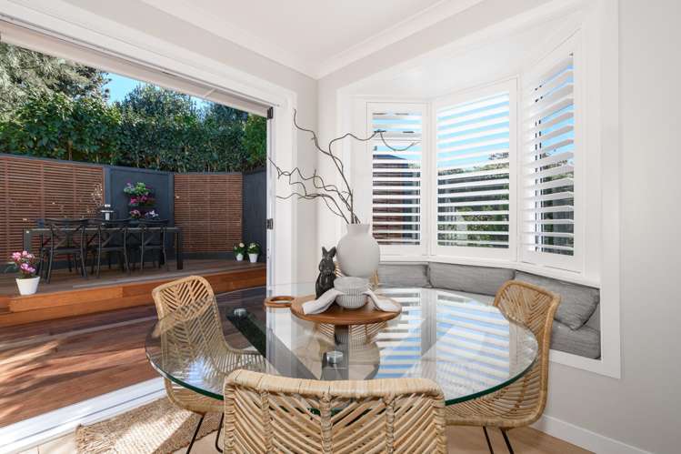 24 Warwick Place Brookfield_10