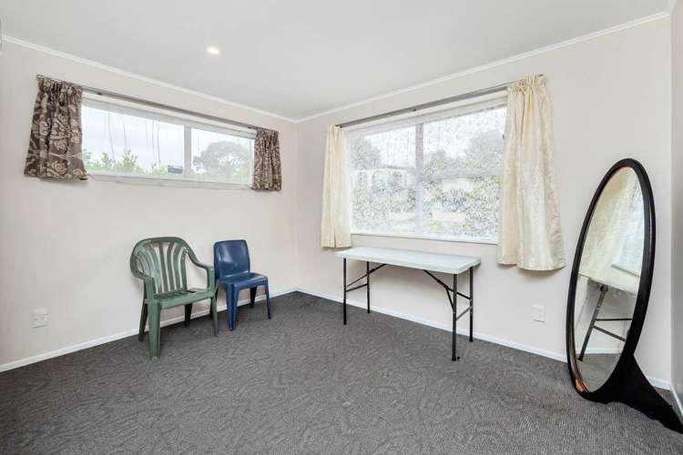 24 Finlow Drive Te Atatu South_10