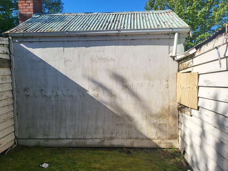 139 Main Street Mataura_13