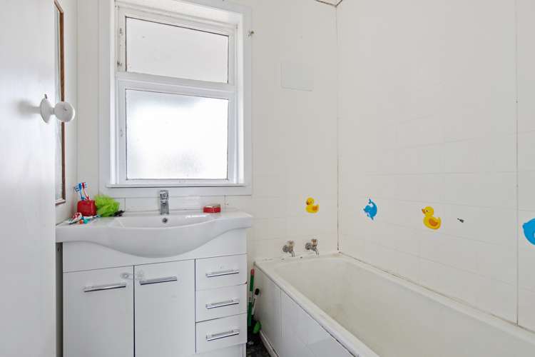 5 Follis Street Te Aroha_11