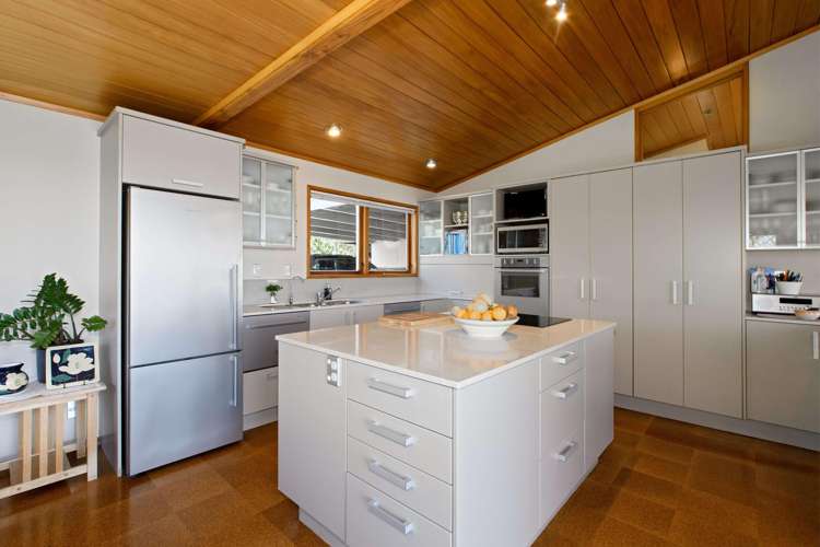 289 Waitaha Road Welcome Bay_20