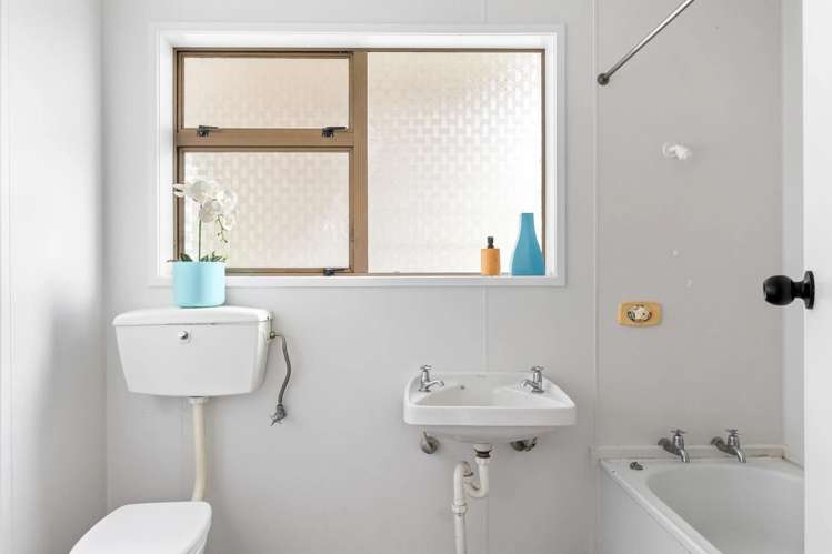 13A and 13B Gillies Street Outer Kaiti_6