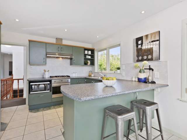 38 Eaton Road Hillsborough_4