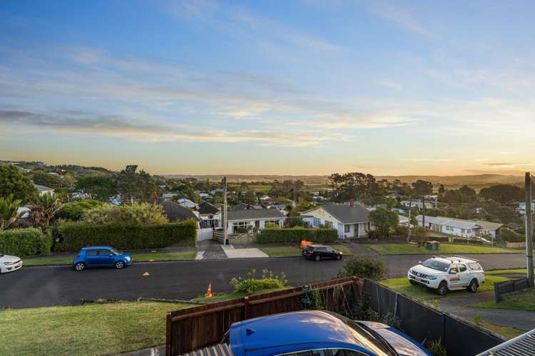 34 Karaka Street Helensville_25